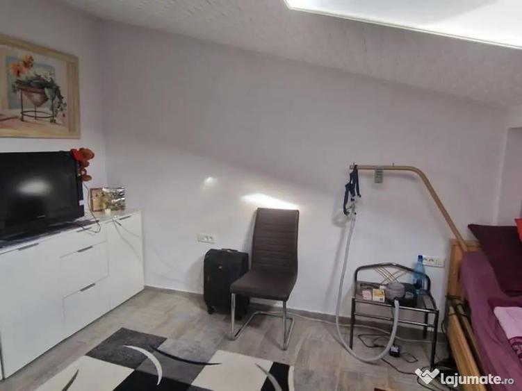 Casa / Vila cu 5 camere de vanzare in zona Tomis Mall - 11