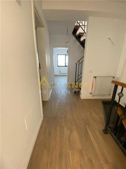 Casa Tip Duplex - 5 camere 4 bai - Mutare Imediata - - 9