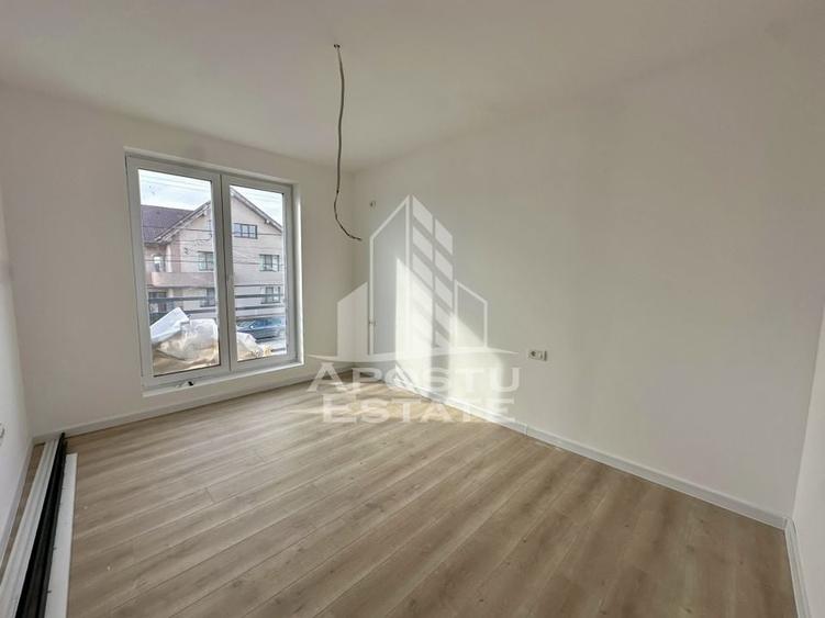 Duplex cu perete dublu 4 camere, complet finalizat la asfalt Chisoda. - 9