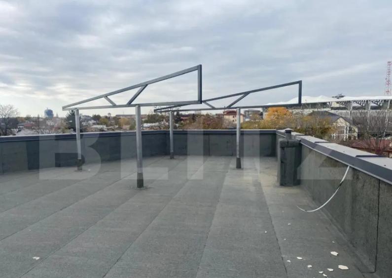 Apartament 2 camere, loc de parcare + boxa incluse in pret, - 10