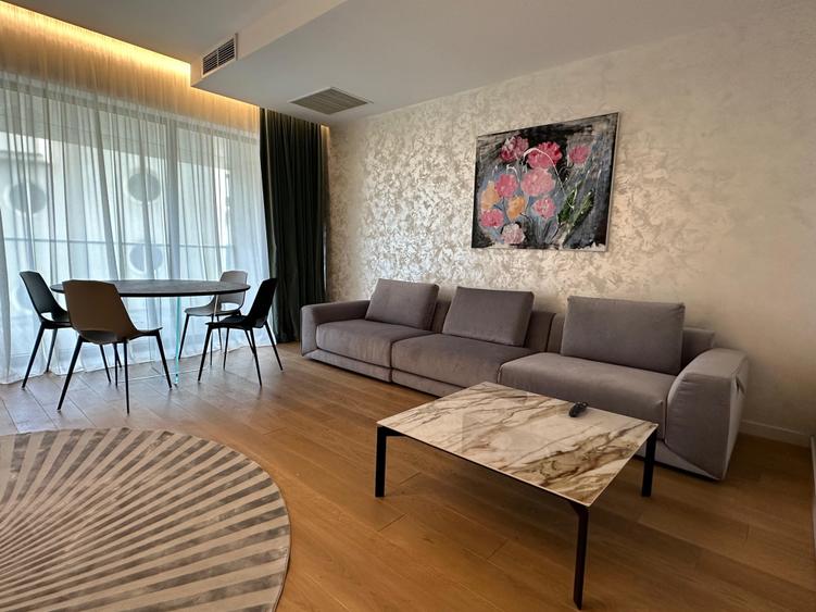Apartament cu 4 camere în Herăstrău