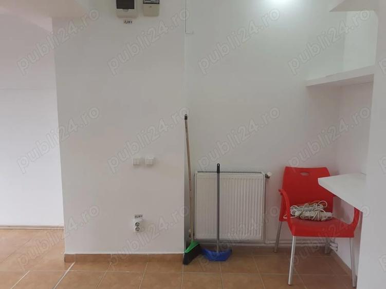 Inchiriere Spatiu Comercial de 15.mp. amenajat, pozitie buna, str. Tineretului cu Dorobanti. - 3