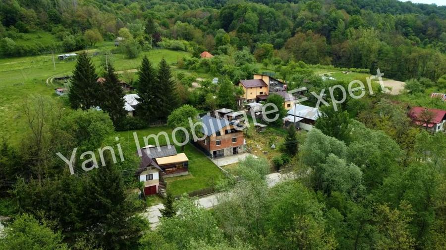 Casa de vanzare in comuna Valea Ia?ului, sat Borovine?ti, Jude? Arge?. - 2