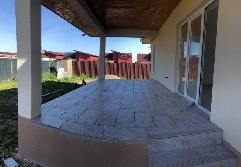 Casa individuala, zona Izvor - 2