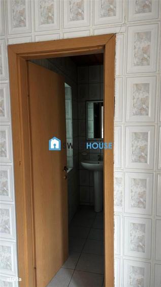 Hotel de vanzare in inima Branului - 1