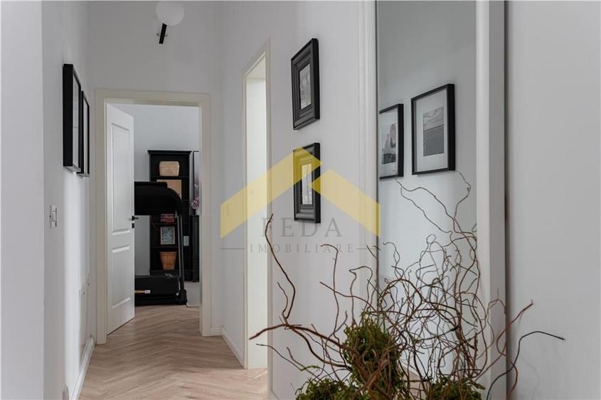 Casa la sol stil Neoclasic modren lux in Mandruloc - 29