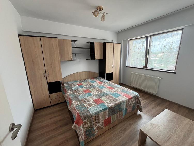 Apartament cu 2 camere, decomandat, zona Bucium - 2