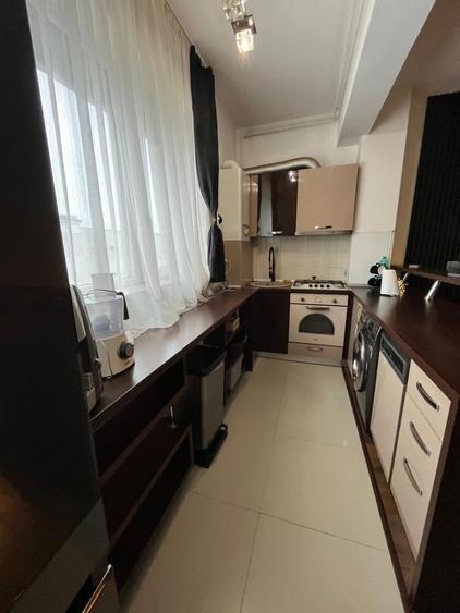 3 decomandate, 2 balcoane, strada Salcamilor - 1