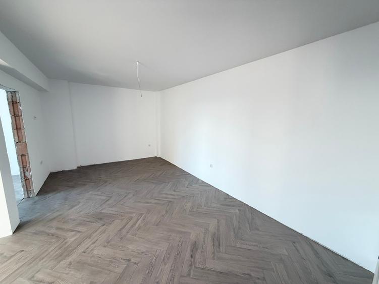 Finalizat!Apartament 3 camere 86mp 2 bai Terasa  Capat Pacurari - 6