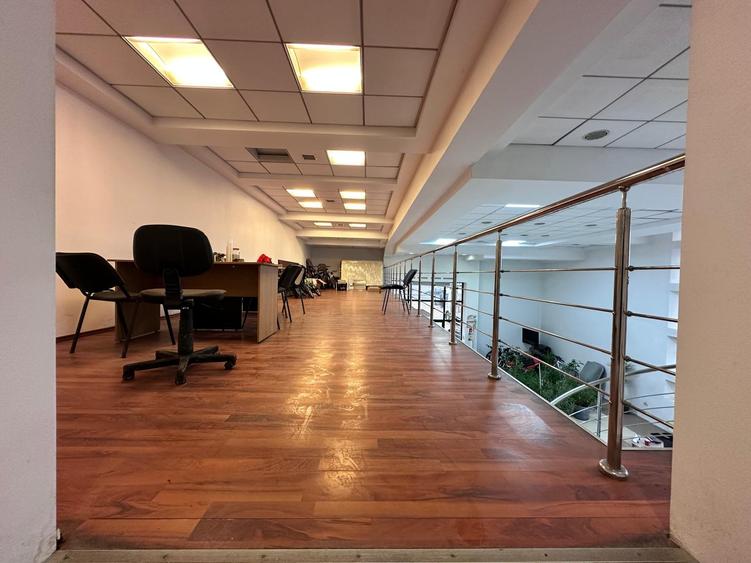 Spatiu 835mp, teren 2758mp, rond Mall Moldova - 16