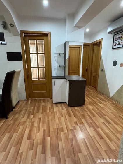 vand apartament cu 4 camere - 2