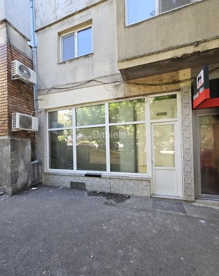 Spatiu comercial de inchiriat complex Tulcica