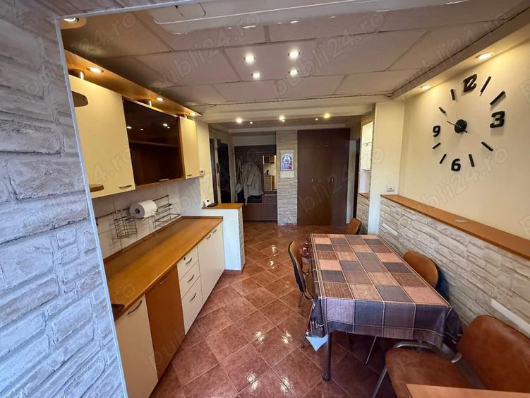 Direct Proprietar inchiriez apartament cu 2 camere decomandat - 1