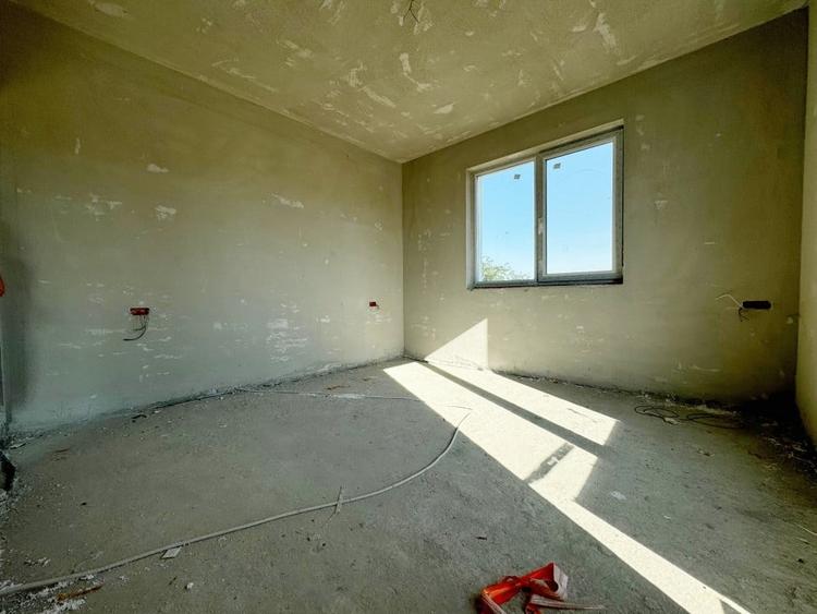 Duplex 4 camere, 110 mp utili, P+Etaj, 200mp teren - Giroc - 11