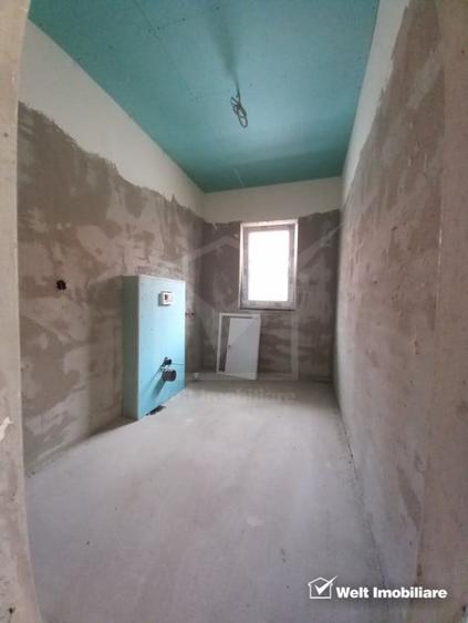 Duplex in complex, semifinisat, Chinteni, 4 dormitoare, 3 bai - 5