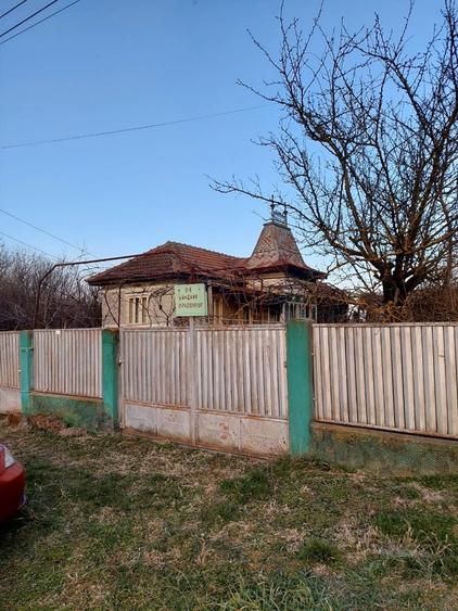 Vand casa si gradina - 2