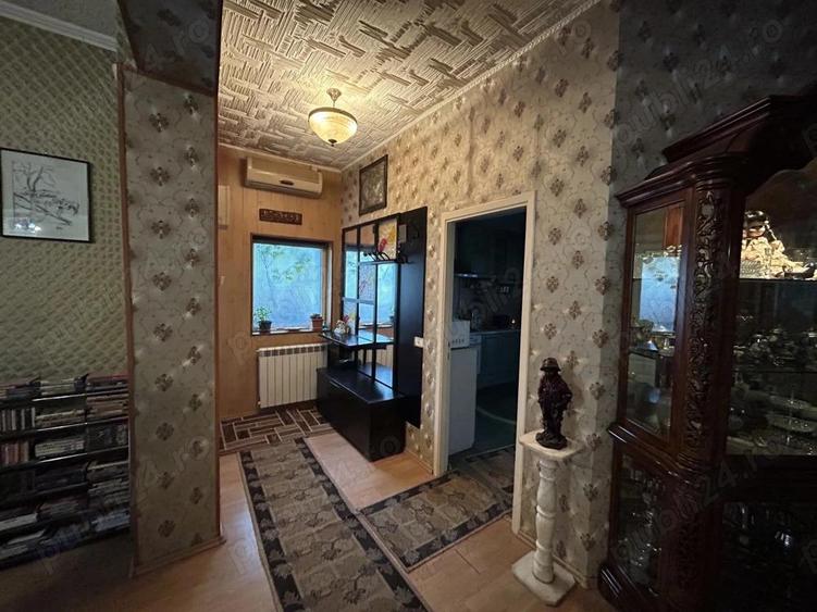 Vand casa mare, din caramida,situata in Parneava, st.972 mp, sc.230 mp - 13