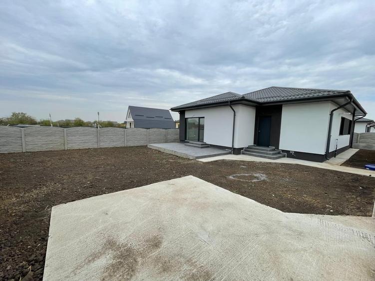 Clinceni case parter 3 dorm, 2 bai toate utilitatile - 3