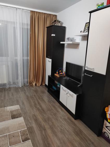 Vand apartament 2 camere, etaj 3 11,Splaiul Unirii, 9, Popesti Leordeni - 1