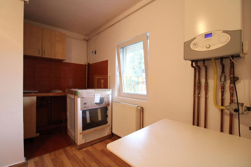 Str. Viorelelor zona Dorobanti; parter, centrala proprie. - 12