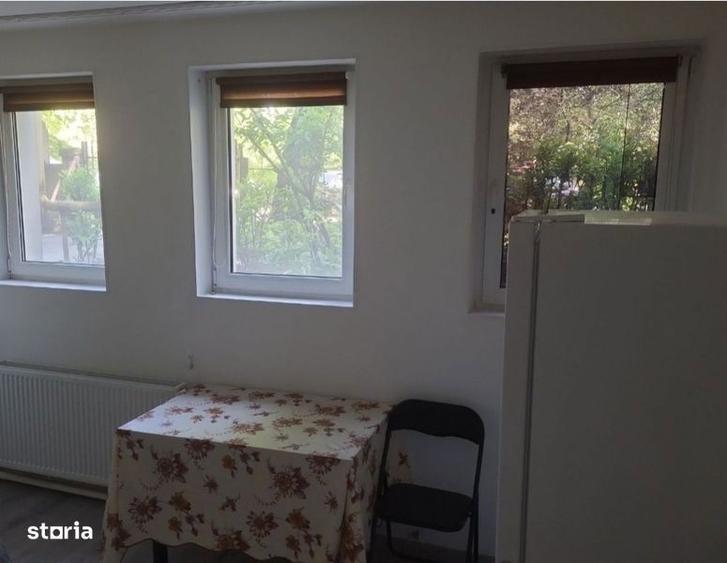 Inchiriez Garsoniera, central, Bd Independentei - 4