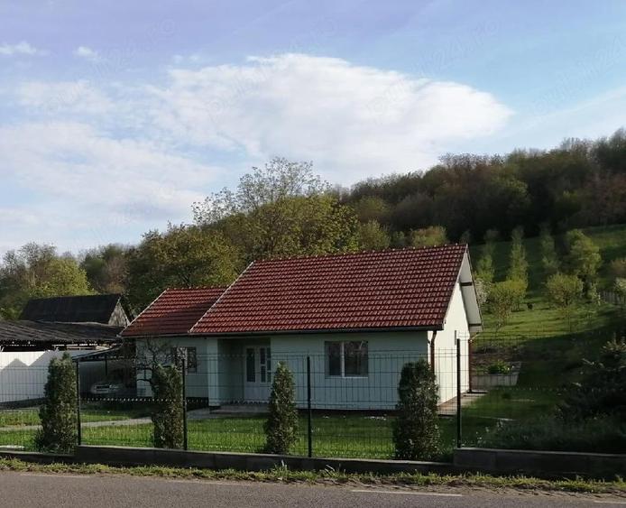 casa de vanzare in Ludu? judetul Mure? strada Avrame?ti - 3