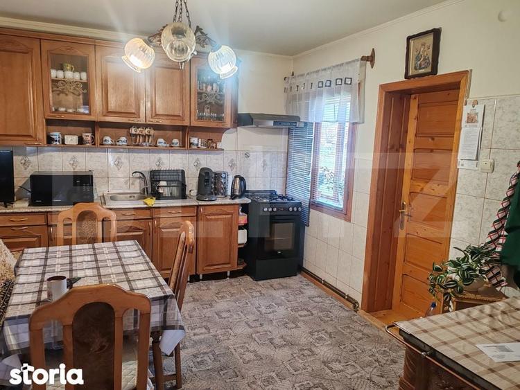 Casa cu 6830 mp teren, Manastirea Humorului - 2