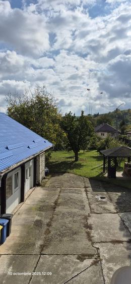 Vand casa cu spatiu comercial, teren 1207 mp, Cristesti, Mures - 3