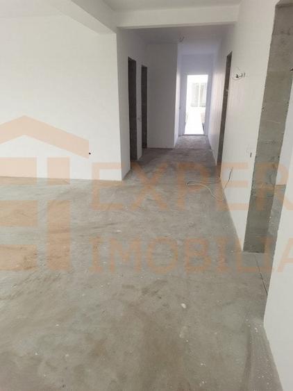 Casa situata in zona Costinesti - 12