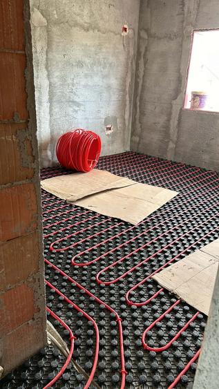 CASA LA CHEIE ! GATA DE MUTARE ! DIRECT PROPRIETAR - 7