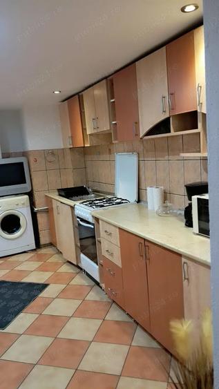 Inchiriez apartament cu 1 camera baie ,bucatarie ?i hol - 4