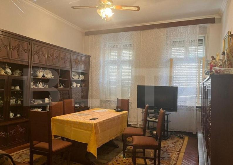 Casa cu 3 camere, 161 mp, cu curte comuna, zona-ultracentr - 7