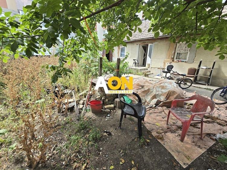 Casa Demolabila Zona Liceul Sportiv - 1