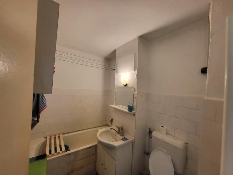 Apartament 2 camere, decomandat, zona Soarelui - 6