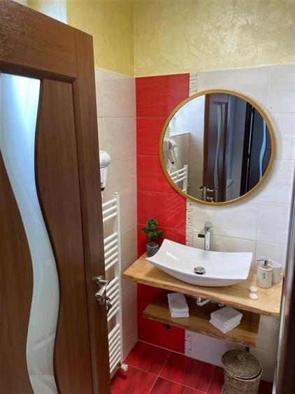 Apartament modern 4 camere la casa cu terasa parcare privata zona Calea Dumbravi - 10