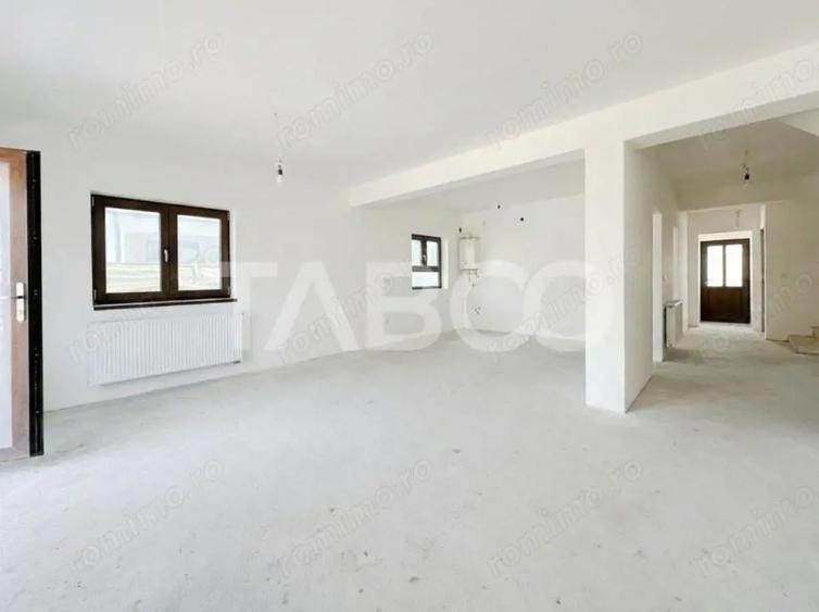 Casa de tip Duplex 143 mpu 5 camere semifinisata intabulata - 3