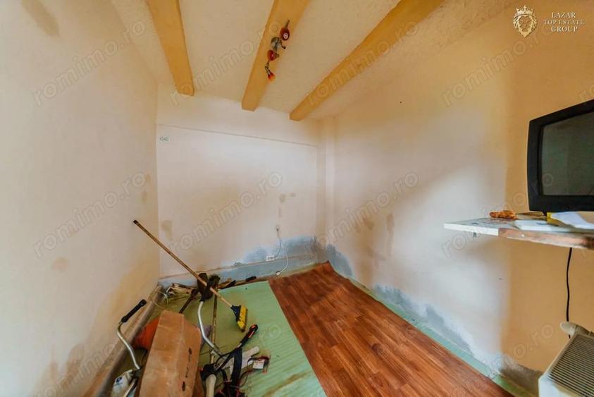 Casa 3 camere de vanzare la Zabrani - 8