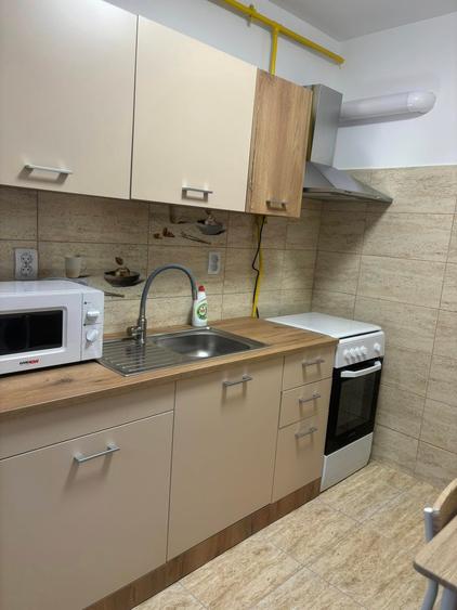 Apartament 2 camere Tomis 2 , etaj 2, centrala gaze, modern. - 6