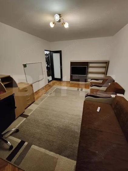 Apartament de inchiriat in zona Bradet - 11