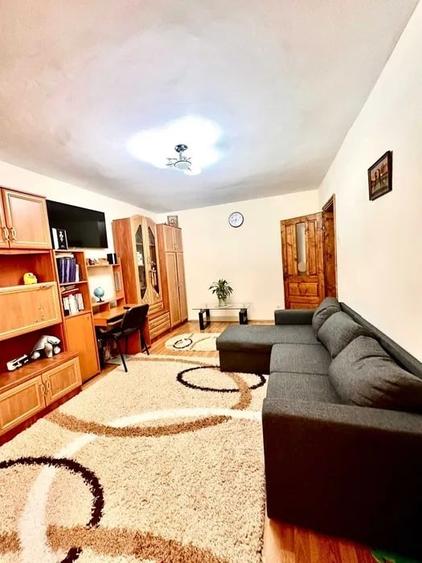 Apartament cu 2 camere decomandat, etajul 2/4, zona Dacia - 2