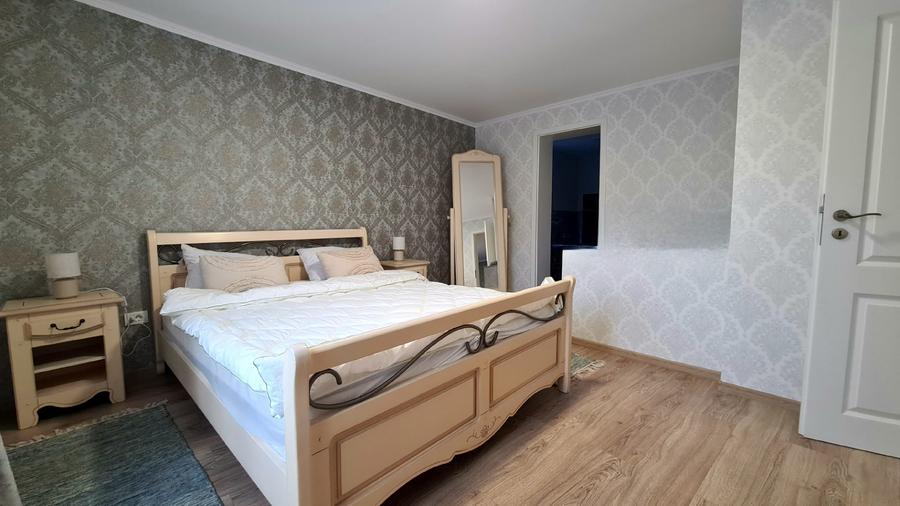 DESCOPERĂ FRUMUSEȚEA BRASOVULUI CASĂ DE LUX CU DOUĂ APARTAMENTE LA CHEIE - SCHEi - 8