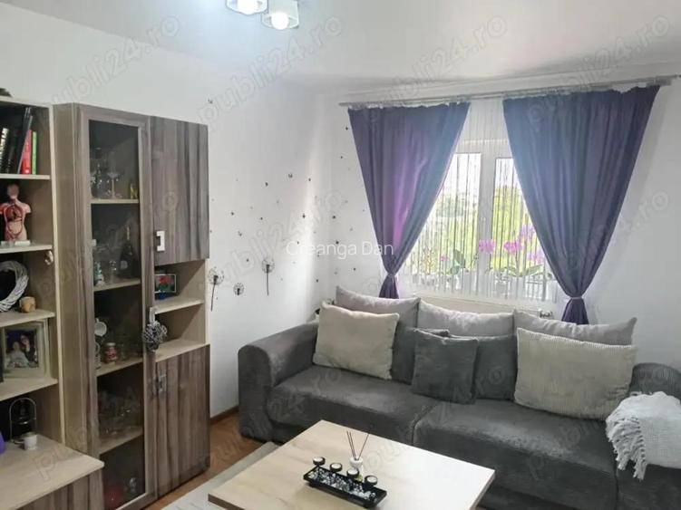 Vand apartament 3 cam Vand apartament 3 cam