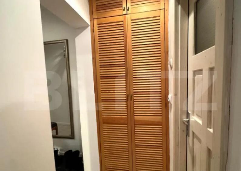 Apartament 2 camere, etaj intermediar, decomandat, zona cent - 4