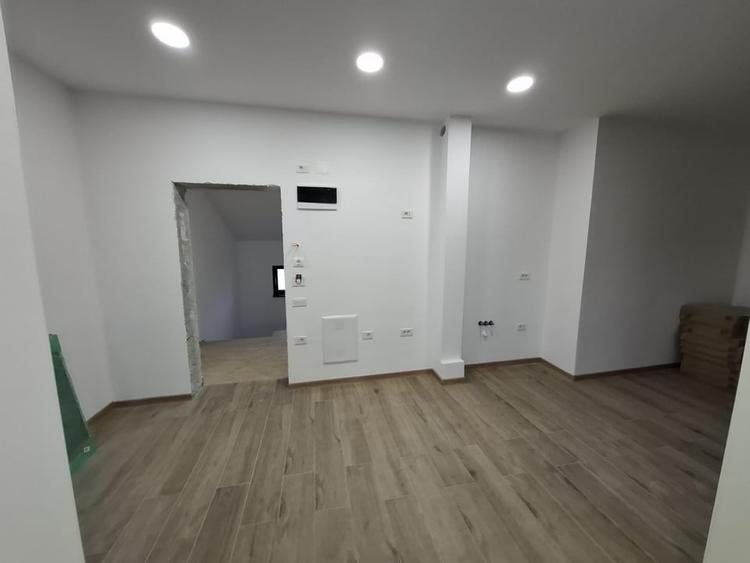 Vilă 2026 Apărătorii Patriei LIFT 9 unități locative, 5 min metrou - 5