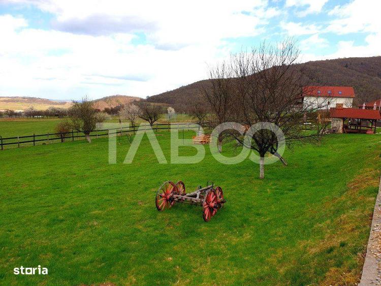 EXCLUSIVITATE - Casa 9 camere 615 mpu 9 bai 3600 mp teren in Fantanele - 3