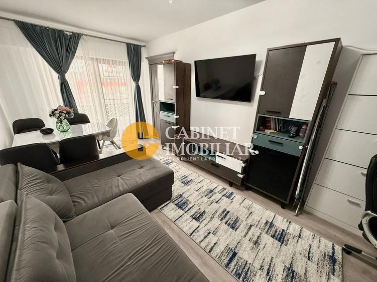 3 Camere Decomandat + 2 Bai + LOC DE PARCARE - Etaj 1  -  Zona Galata - 1