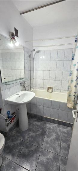 Apartament 2 camere, semidecomandat - Craiovei - 7