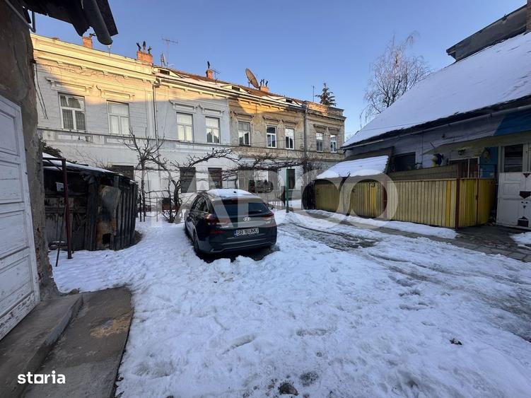 Garsoniera de vanzare cu 1 loc de parcare in curte Podul Minciunilor - 1