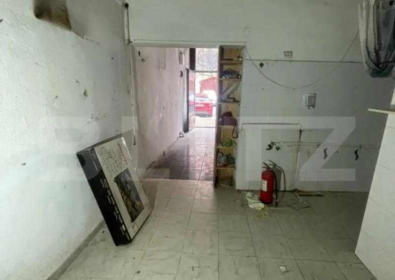 Spa?iu comercial de vanzare, 56 mp, in Pia?a Centrala ?? - 5