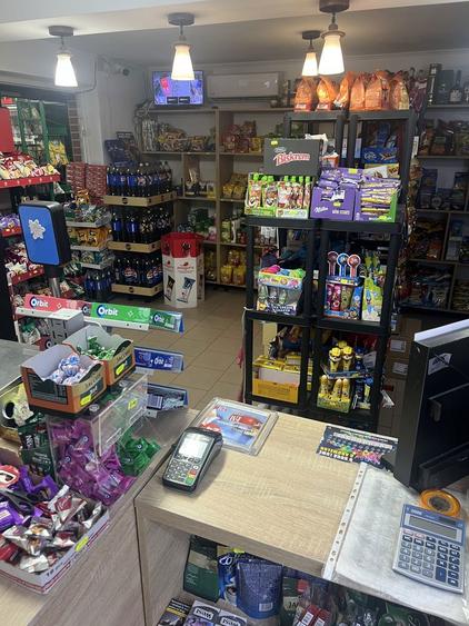 Vand magazin alimentar(plus spatiu comercial) - 1